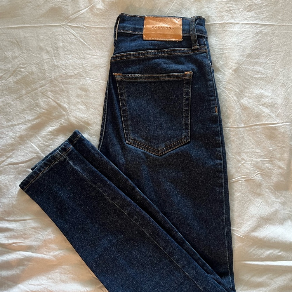 Everlane High-Rise Skinny Jeans – Dark Wash Denim (Women’s 24 ankle 26” inseam)